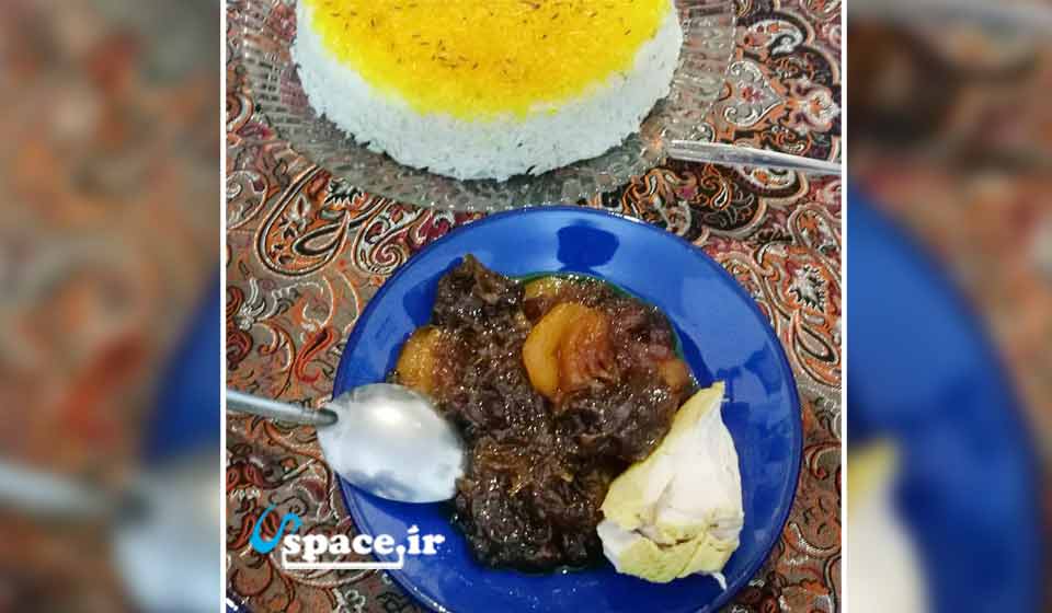 غذای محلی در اقامتگاه بوم گردی خوش نشین -امامزاده هاشم بالابراگور- رشت- گیلان